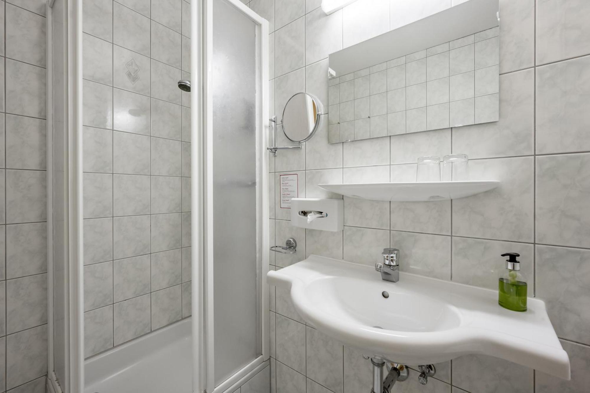Tilia Living - Mit Dem Komfort Eines Kleinen, Feinen 4* Ried im Oberinntal